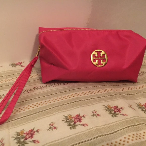 Tory Burch hot pink wristlet/toiletry bag - Picture 2 of 6